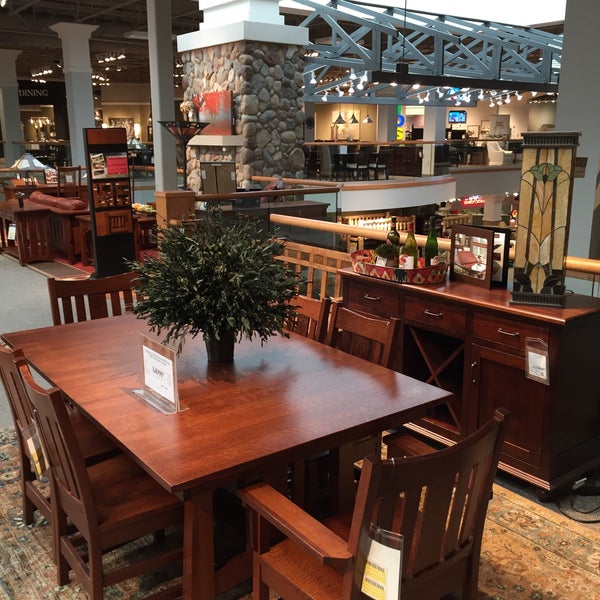 HOM Furniture Plymouth Wayzata Plymouth, MN