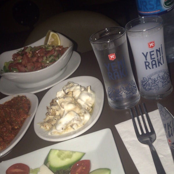 รูปภาพถ่ายที่ Aslanım Bar &amp; Bira Evi &amp; Restaurant โดย Hande เมื่อ 3/14/2020