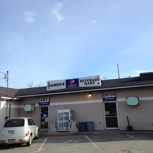 Damon's Beverage Mart 3 tips