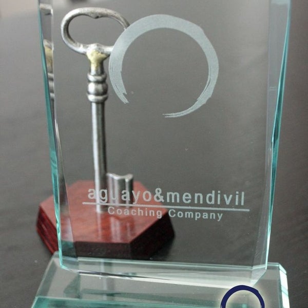 логотип буквы сл. L s co. L s co. эмблема sl. Pcb плата пылесоса.