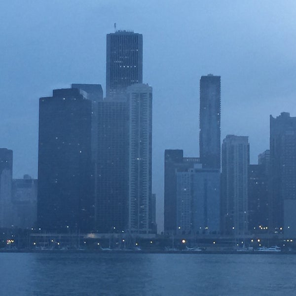 Das Foto wurde bei Spirit of Chicago Cruises von Dylan W. am 5/16/2015 aufgenommen