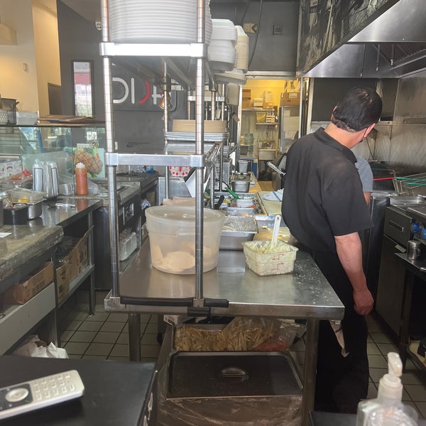 Fish Dish Burbank, CA