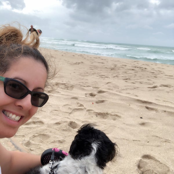 Oneula Beach Park ("Hau Bush") Beach in Ewa Beach