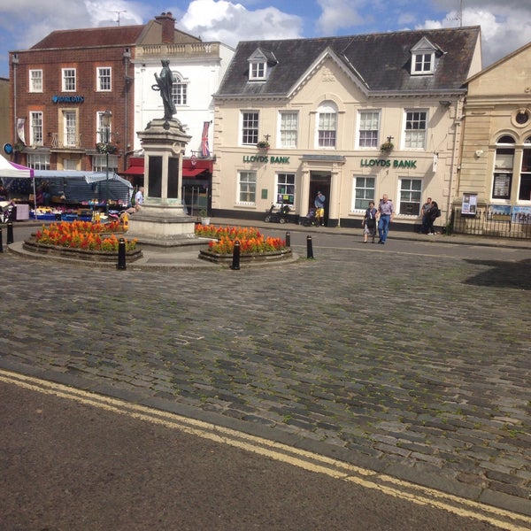 Wallingford Market Square