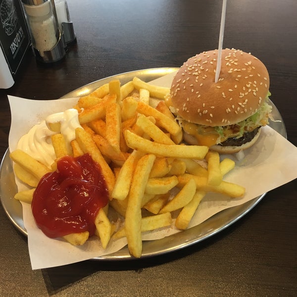 Big Selo Burger - Reuterkiez - Kottbusser Damm 68