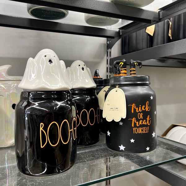 HomeSense Furniture and Home Store in Toronto