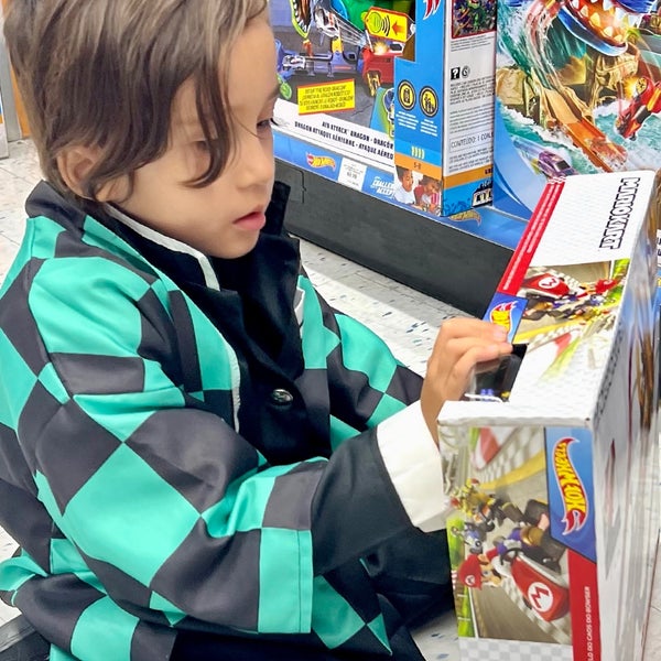 Photos at Toys"R"Us Toronto, ON