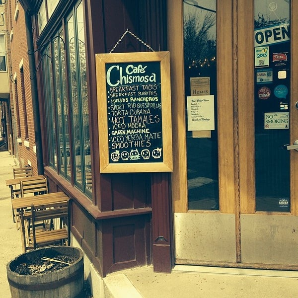 4/19/2014 tarihinde Jeff Q.ziyaretçi tarafından Cafe Chismosa'de çekilen fotoğraf