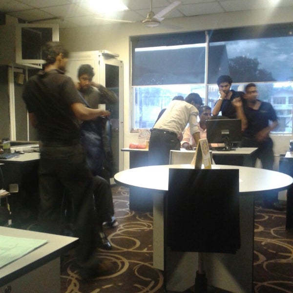 Light and Shade Head Office Structure in DehiwalaMount Lavinia