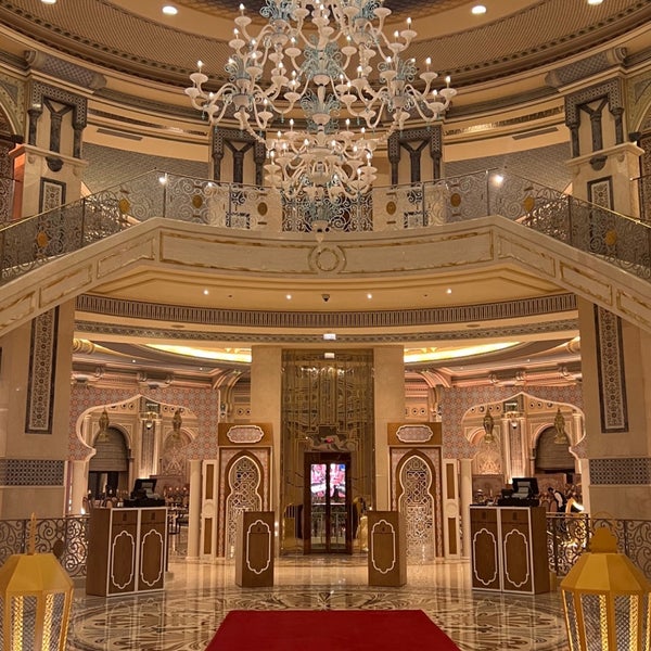 Foto diambil di The Ritz-Carlton, Riyadh oleh Mu. . pada 3/22/2024