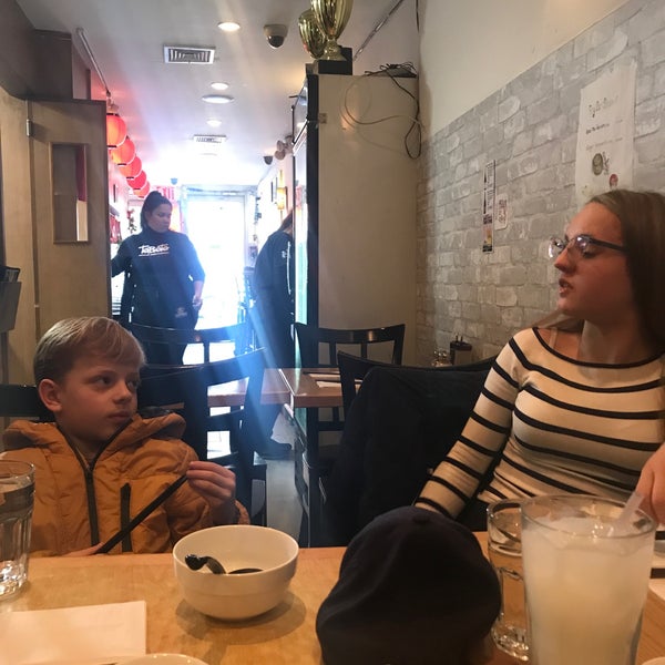 Das Foto wurde bei Tabata Noodle Restaurant von Olexy S. am 3/30/2019 aufgenommen