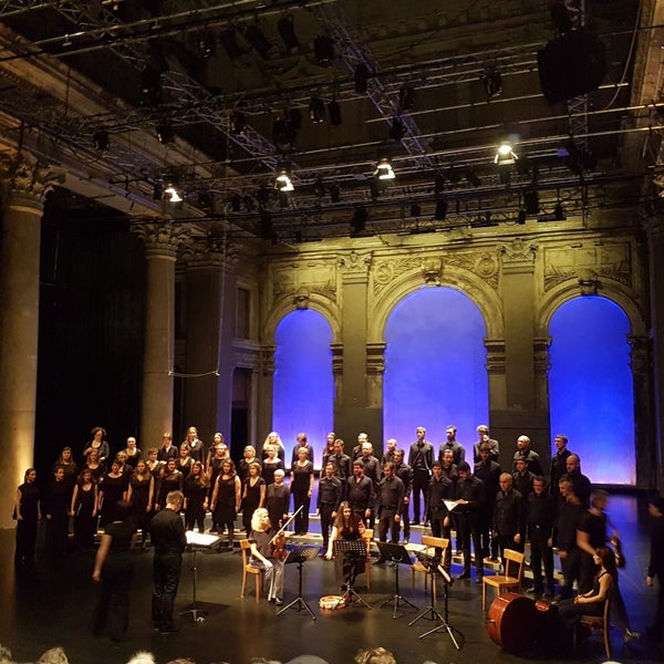 Одеон (театр европы). Театр одеон. Odeon флоренция, италия. Крупнейших театров франции «одеон». Театр одеон франция.