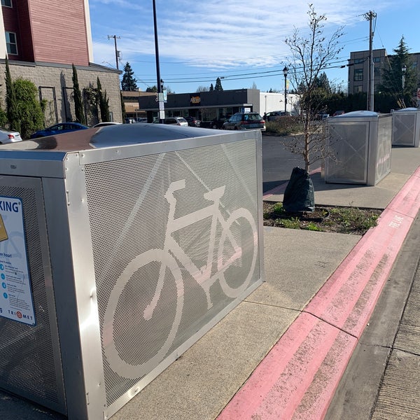 TriMet Hillsboro Central/SE 3rd Ave Transit Center Downtown Hillsboro