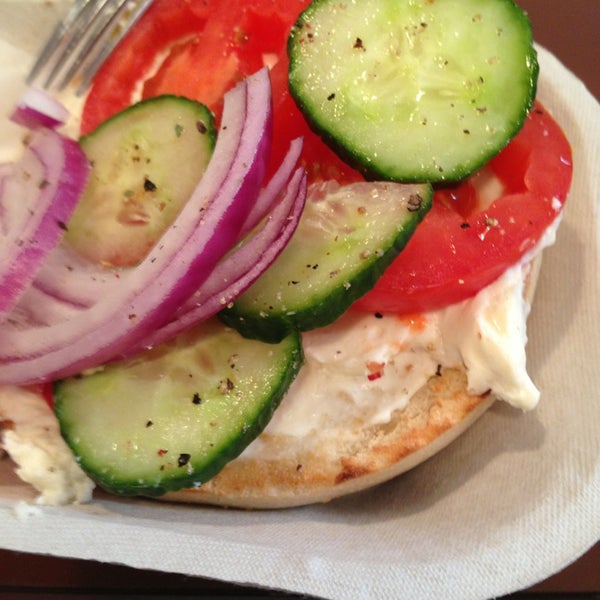 Seattle Bagel Bakery Pike Place 4 tips