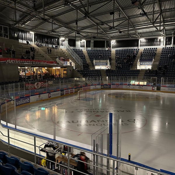 St. Jakob Arena - 3 tips from 233 visitors