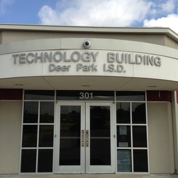 Deer Park ISD Technology Building College Administrative Building in Deer Park
