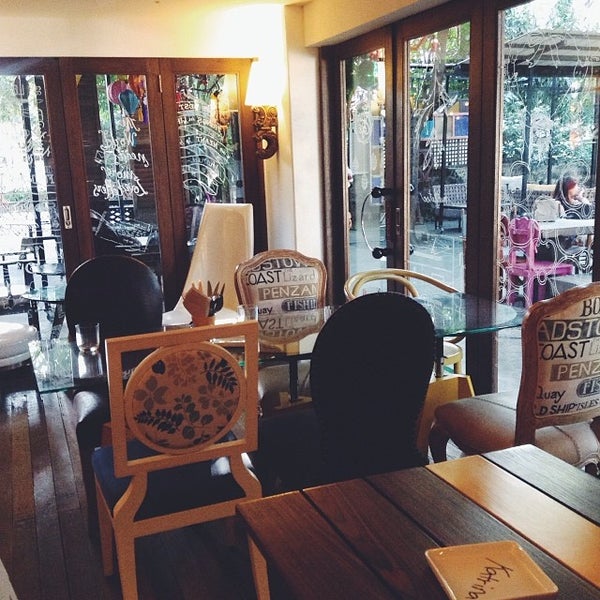 Foto tirada no(a) 14 Four Cafe por chel c. em 11/16/2013