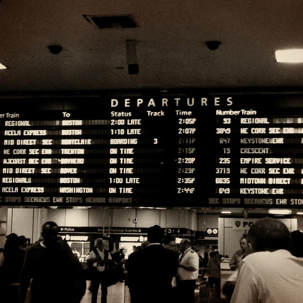 Снимок сделан в New York Penn Station пользователем Lotta D. 4/17/2013