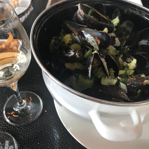 6/16/2017 tarihinde arzu e.ziyaretçi tarafından Restaurant De Graslei'de çekilen fotoğraf