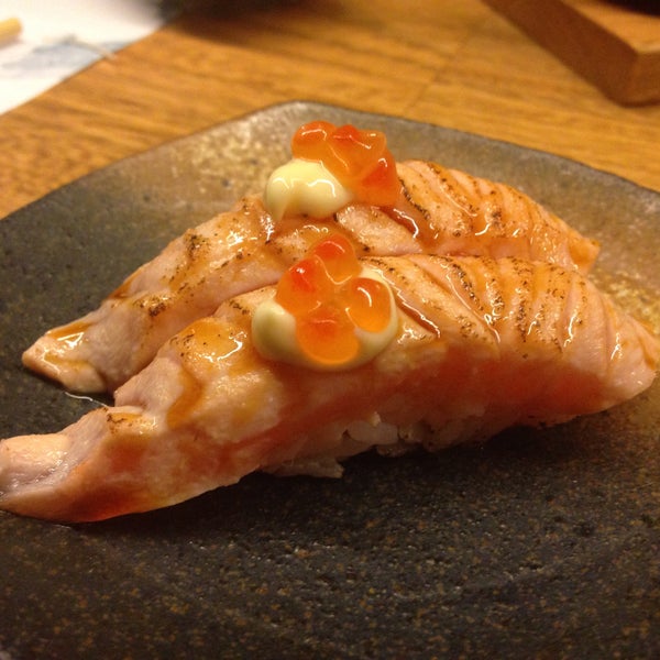 Снимок сделан в Nozomi Sushi Bar пользователем Nacho M. 9/12/2015
