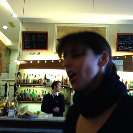 12/29/2012 tarihinde Simone B.ziyaretçi tarafından Bar Cupido'de çekilen fotoğraf