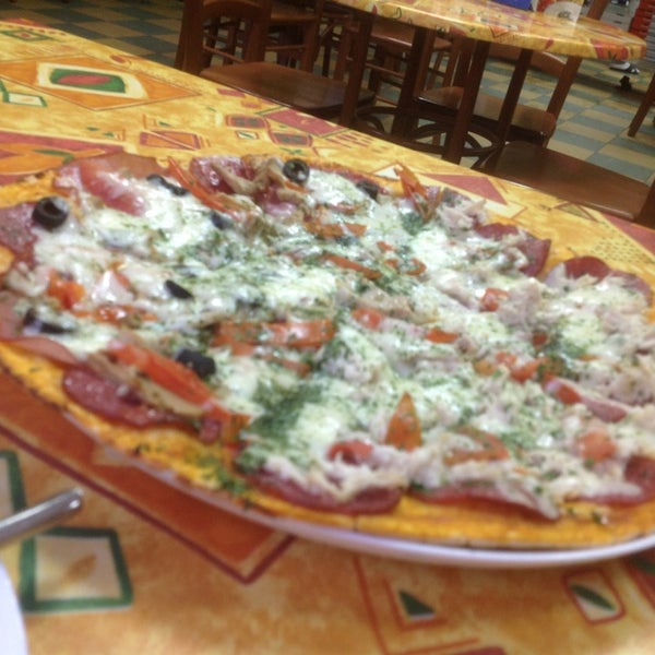 Пиццерия в люберцах. Пицца альфредо. Инсаи бистро. Пиццерия в люберцах. Дом пиццы люберцы.