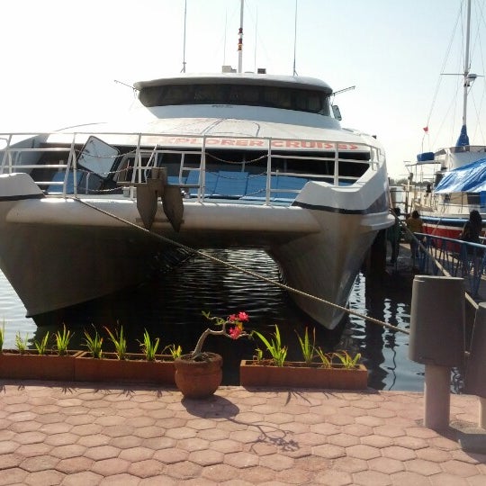 9/16/2012にYunanto W.がBali Hai Cruisesで撮った写真