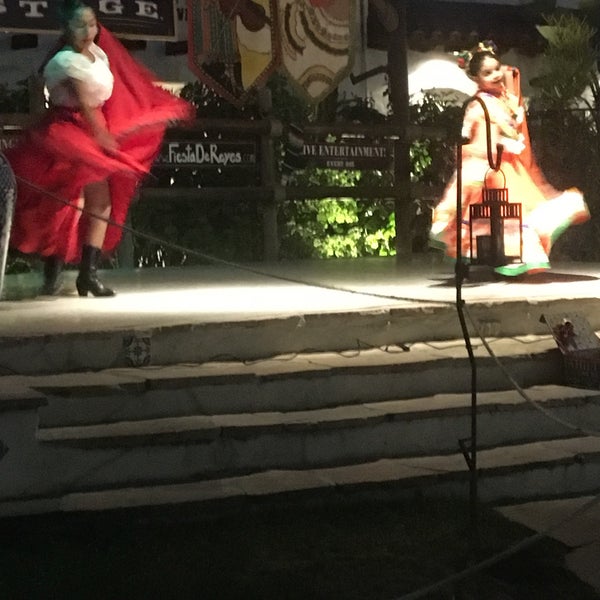 Das Foto wurde bei Fiesta de Reyes von Carol W. am 1/18/2017 aufgenommen