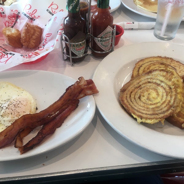 Photo taken at Ruby&#39;s Diner by Carol W. on 1/15/2017