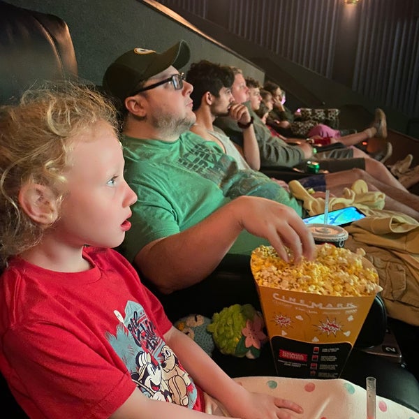 Cinemark Tinseltown USA 12 tips