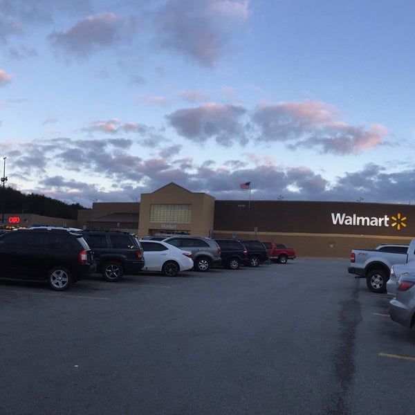 Walmart Supercenter Oneida'da Hipermarket