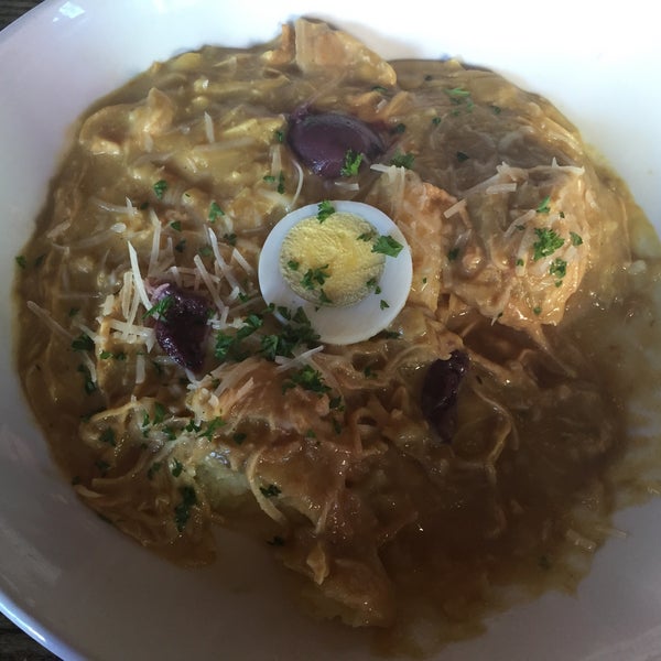 4/13/2016 tarihinde Kaye O.ziyaretçi tarafından Mango Peruvian Cuisine'de çekilen fotoğraf