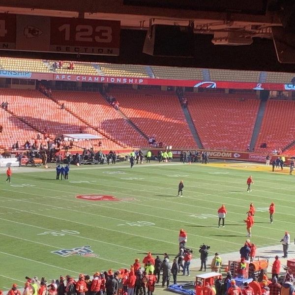 Founder's Club Sports Bar in Kansas City