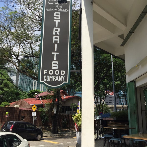 Das Foto wurde bei Straits Food Company von asf 7. am 9/3/2016 aufgenommen