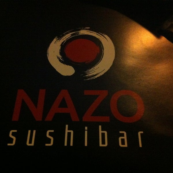 รูปภาพถ่ายที่ Nazo Sushi Bar โดย Paulo M. เมื่อ 12/22/2012