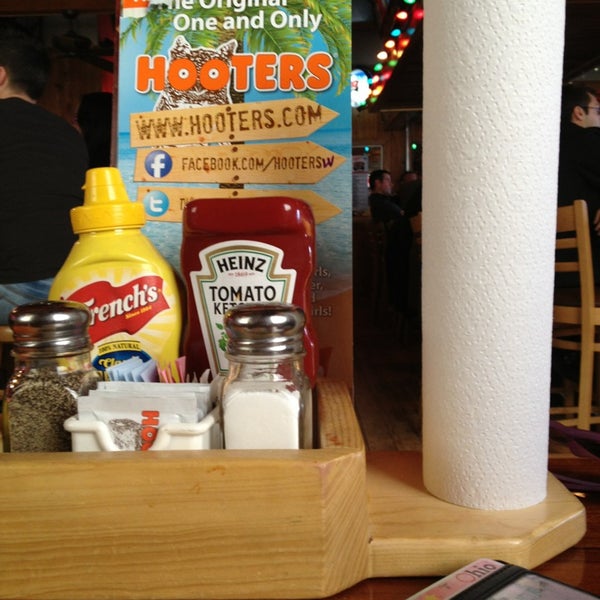 Photo taken at Hooters by Ali O. on 12/30/2012