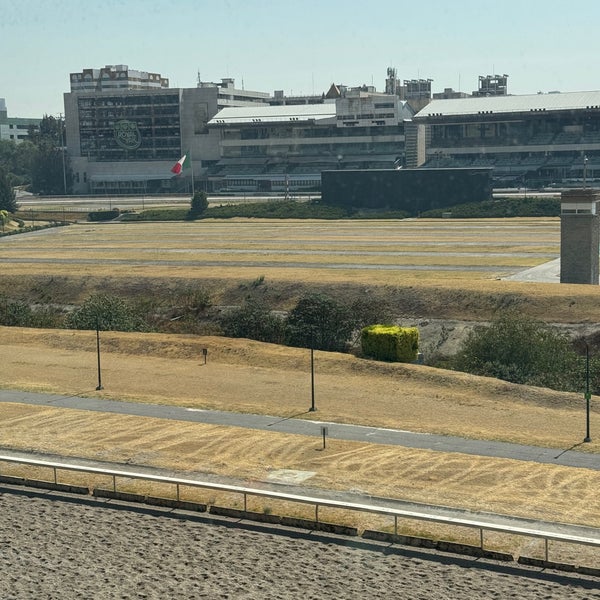 3/6/2024 tarihinde Rose C.ziyaretçi tarafından Centro Citibanamex'de çekilen fotoğraf