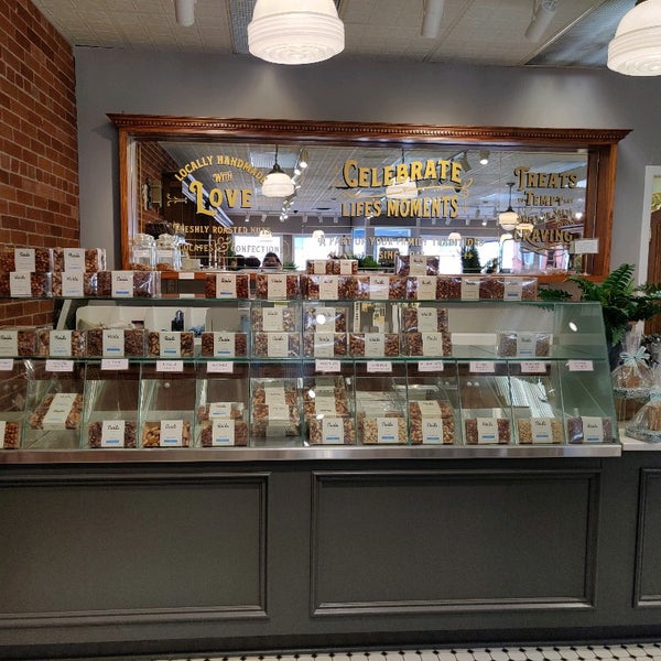 Reid Candy & Nut Shop Downtown Cambridge 42 Ainslie Street North