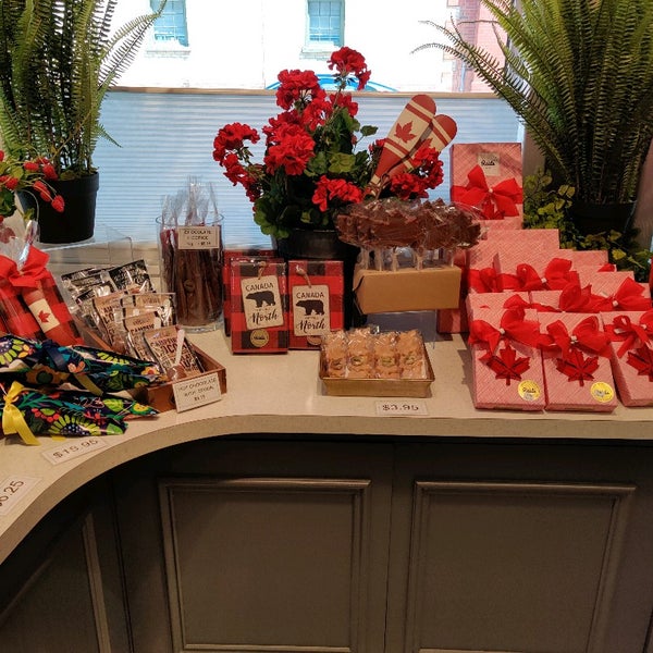 Reid Candy & Nut Shop Downtown Cambridge 42 Ainslie Street North