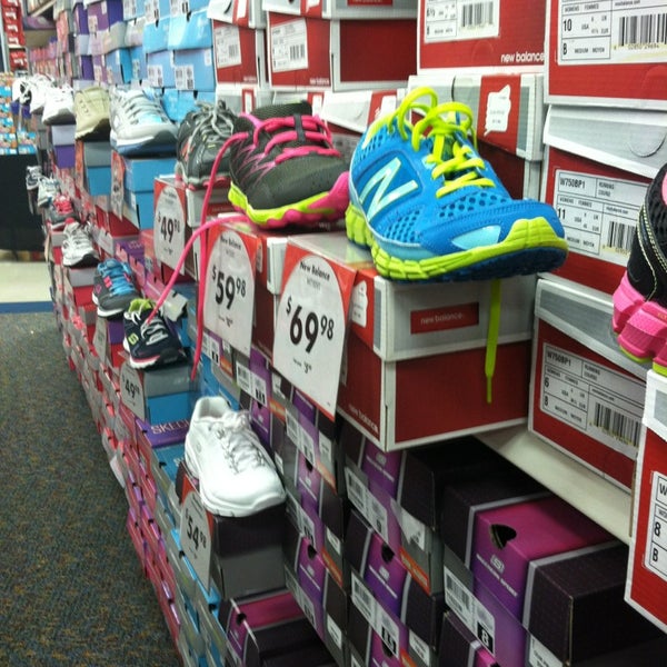 Shoe carnival hotsell sandhills