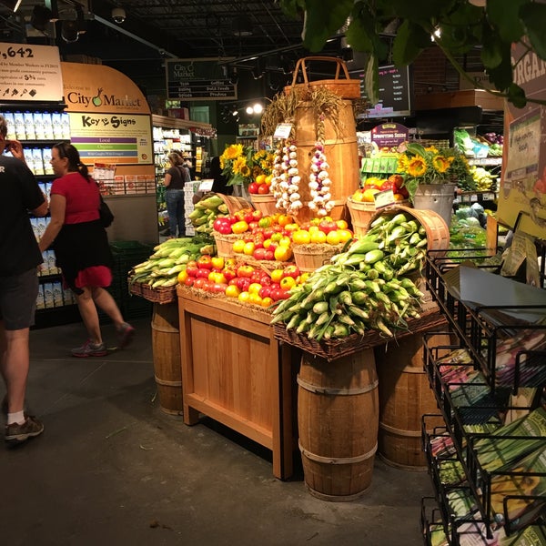 9/3/2016 tarihinde Ed A.ziyaretçi tarafından City Market (Onion River Co-op)'de çekilen fotoğraf