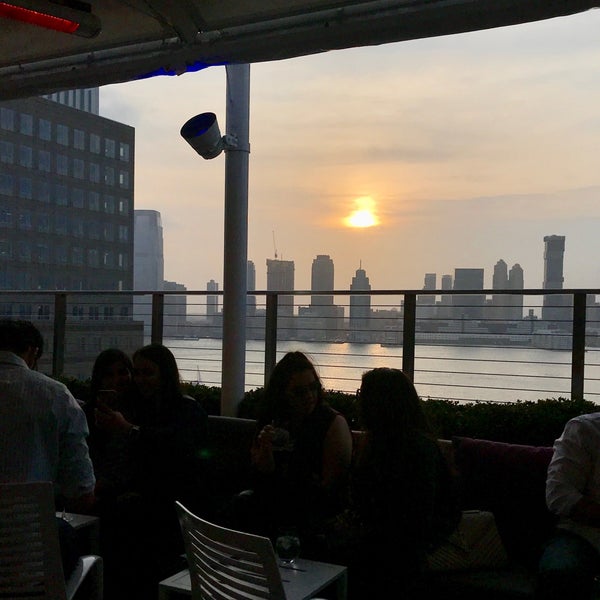 Photo taken at Loopy Doopy Rooftop Bar by Ronak D. on 4/14/2018