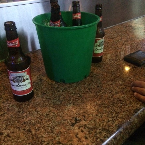 Photo taken at Bru&#39;s Room Sports Grill - Deerfield Beach by William R. on 6/14/2015