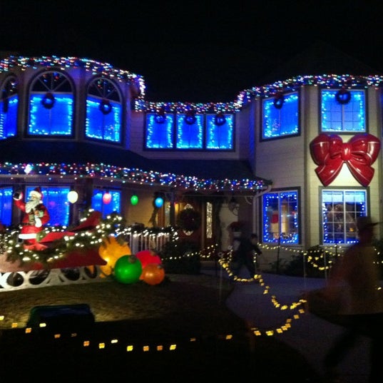 Clovis Christmas Tree Lane (Now Closed) Clovis, CA