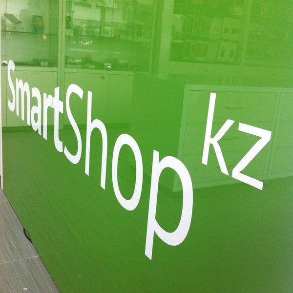 Photo prise au SmartShop.kz par Roman A. le3/25/2013
