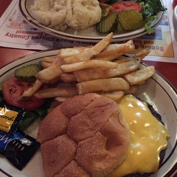 Bryce Canyon Pines Restaurant American Restaurant in Panguitch