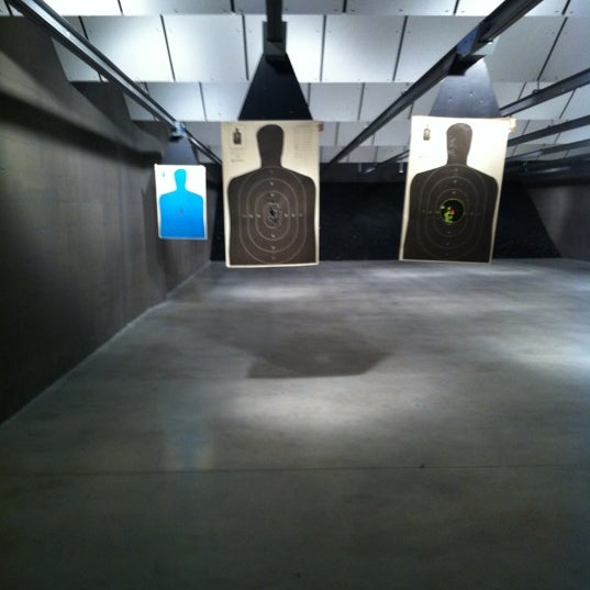 Photo taken at Stone Hart&#39;s Gun Club &amp; Indoor Range by Peter S. on 11/18/2012