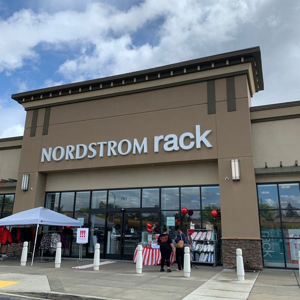 Nordstrom Rack, Pleasant Hill - CA