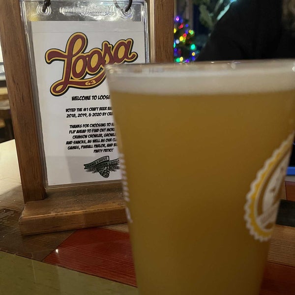 Photo taken at Loosa Brews by Scott S. on 12/9/2022