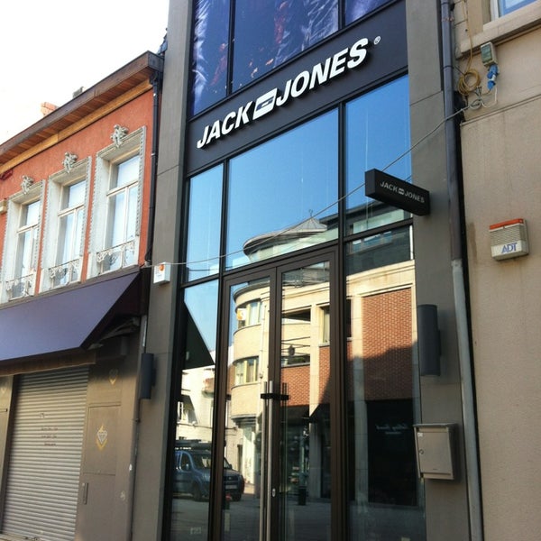 JACK & JONES - Clothing Store